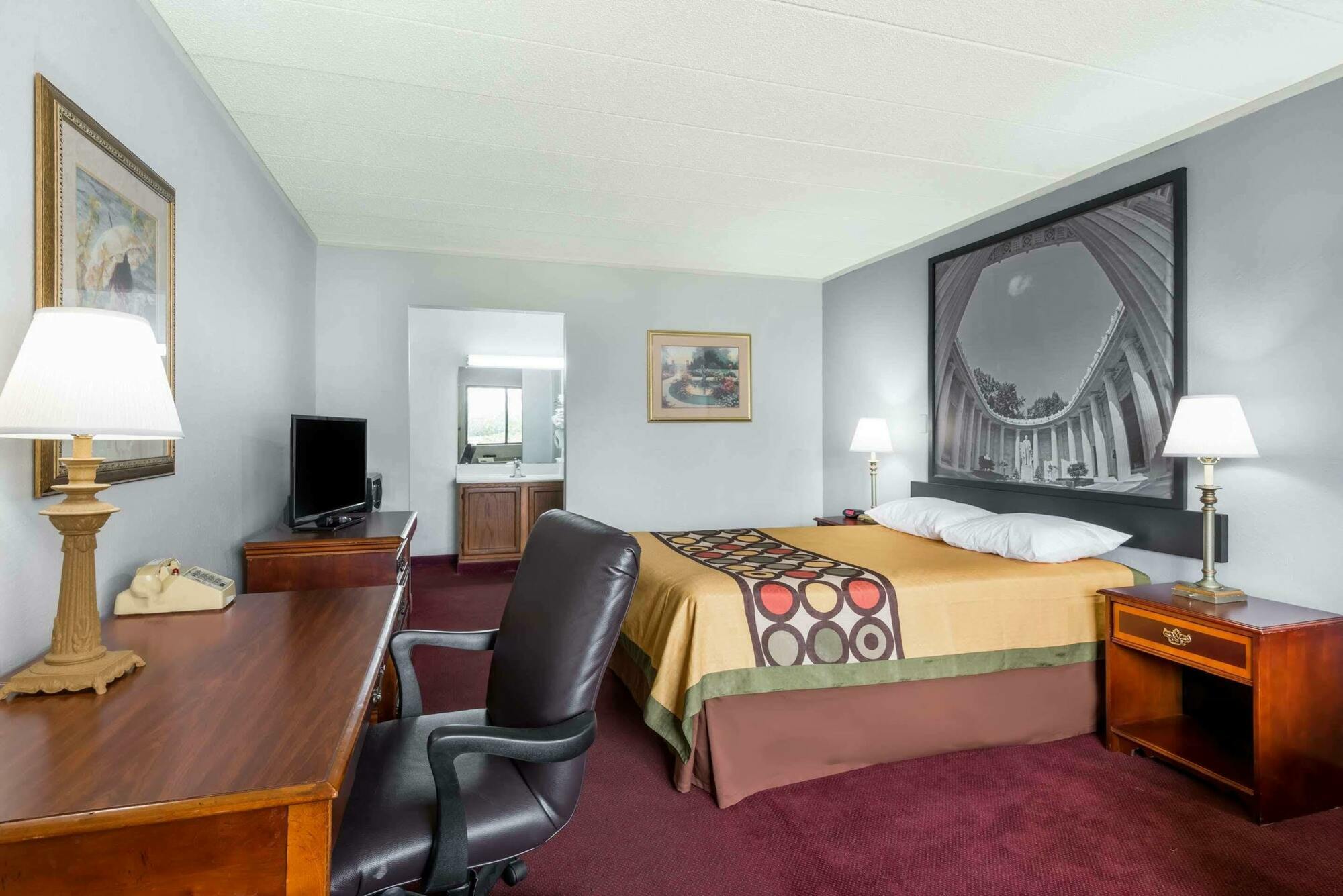 Sprucewood Inn Elyria Bagian luar foto